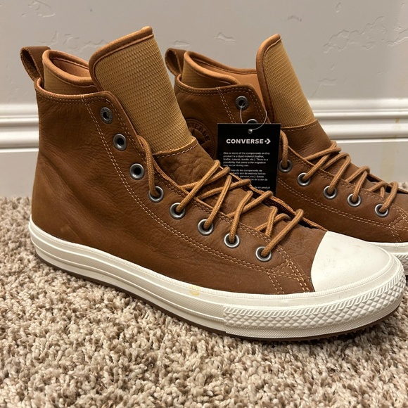 Converse Chuck Taylor All Star High-Top Boots – Men’s Size 10 – NWT - Picture 2 of 9